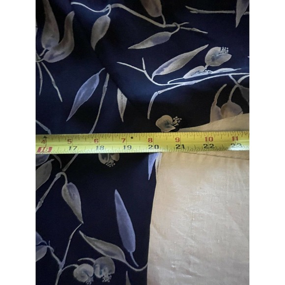 VTG Pendleton Sateen Button Up Blouse Blue Floral Womens‎ Size 10 - Picture 6 of 6